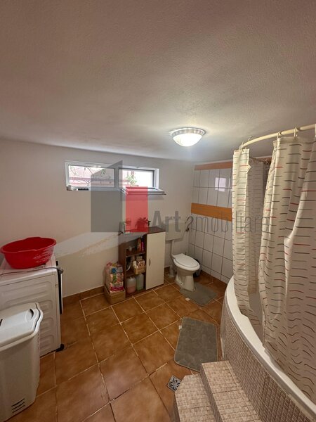 Casa Primitoare pentru Familii – Ofera Spatiu si Confort