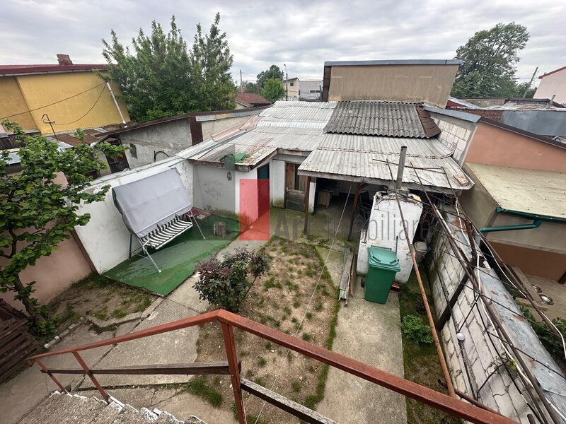 Casa Primitoare pentru Familii – Ofera Spatiu si Confort