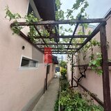 Casa primitoare pentru familii, ofera spatiu si confort